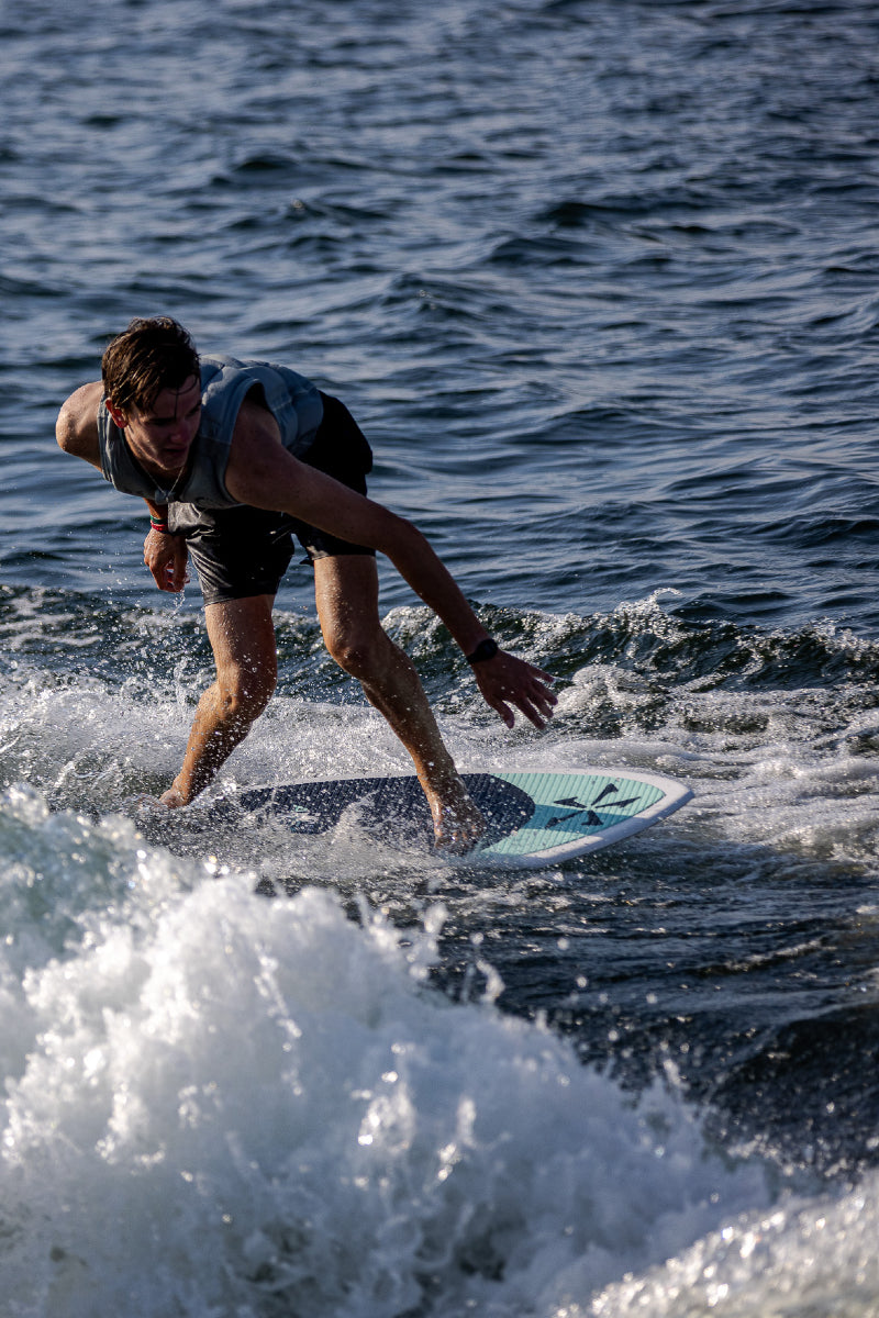Avenger Wake Skimboard | 2026