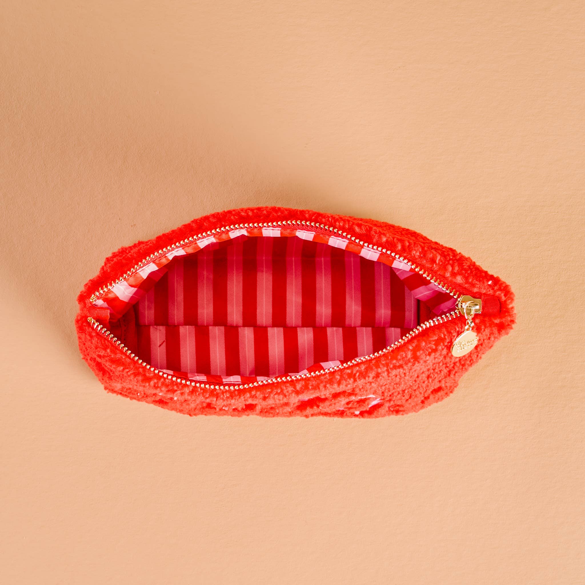 Teddy Pouch-Merry & Bright