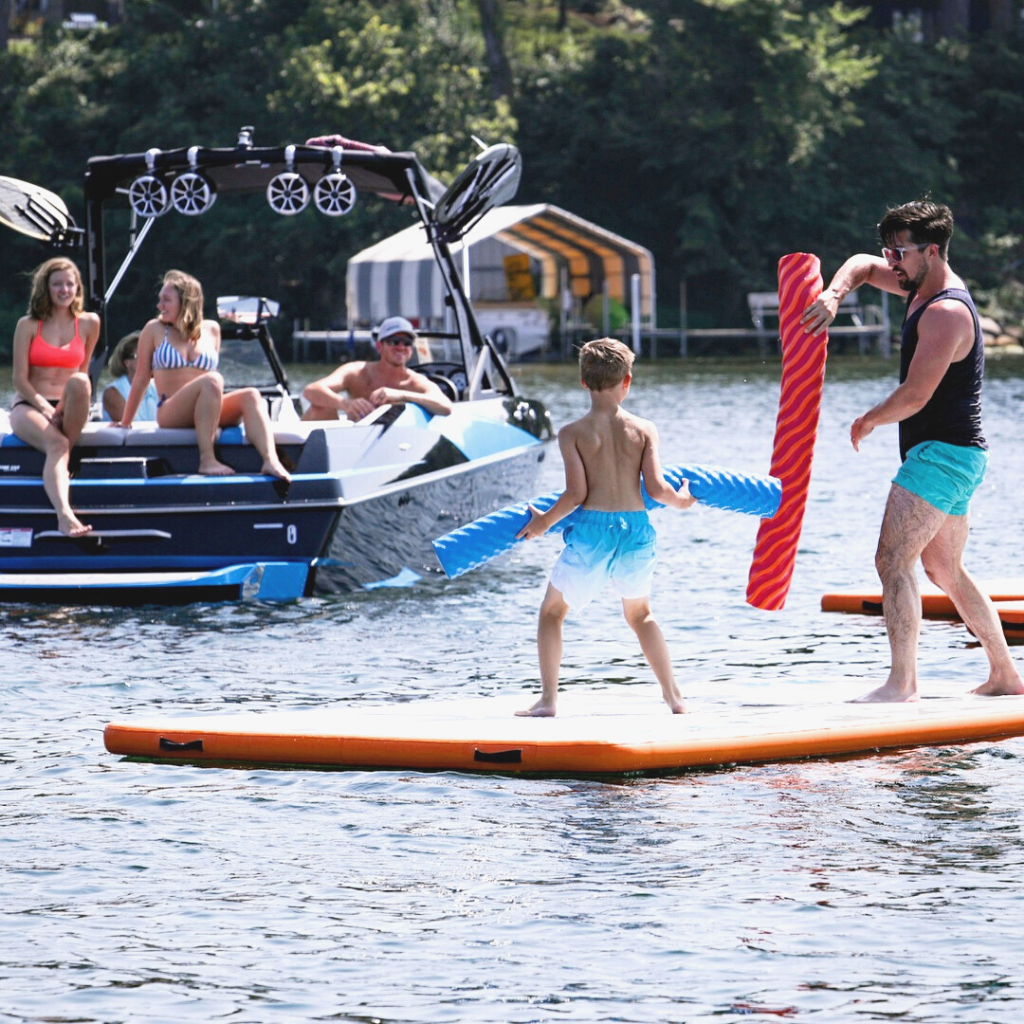 Reef | Inflatable Water Mat | 6.5" X 13